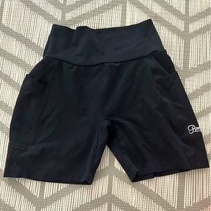 Bombshell sportswear biker shorts with pockets